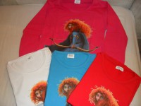 CAMISETAS NIÑAS "INDOMABLE"